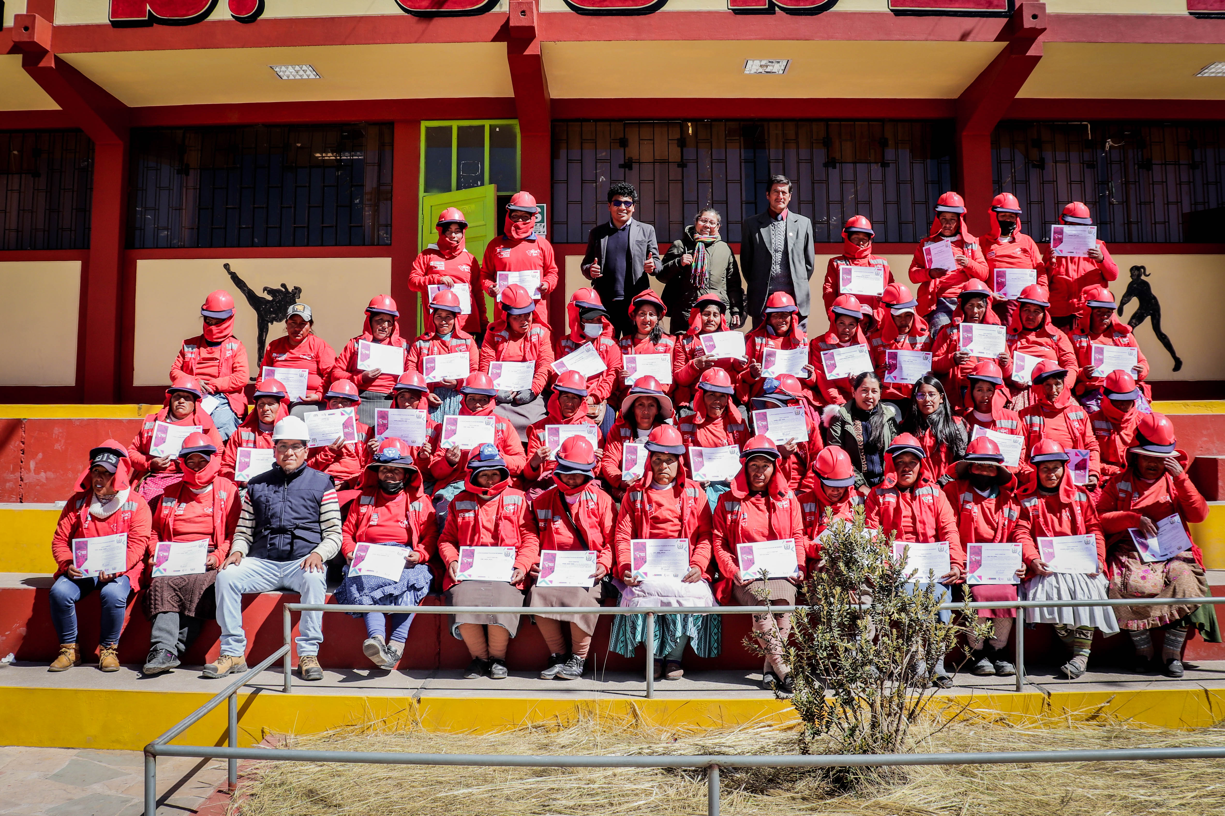 “Limpieza, Mantenimiento y Acondicionamiento de la I.E.S. José Macedo Mendoza en la localidad de Macusani, distrito de Macusani - Provincia de Carabaya - Departamento de Puno”,