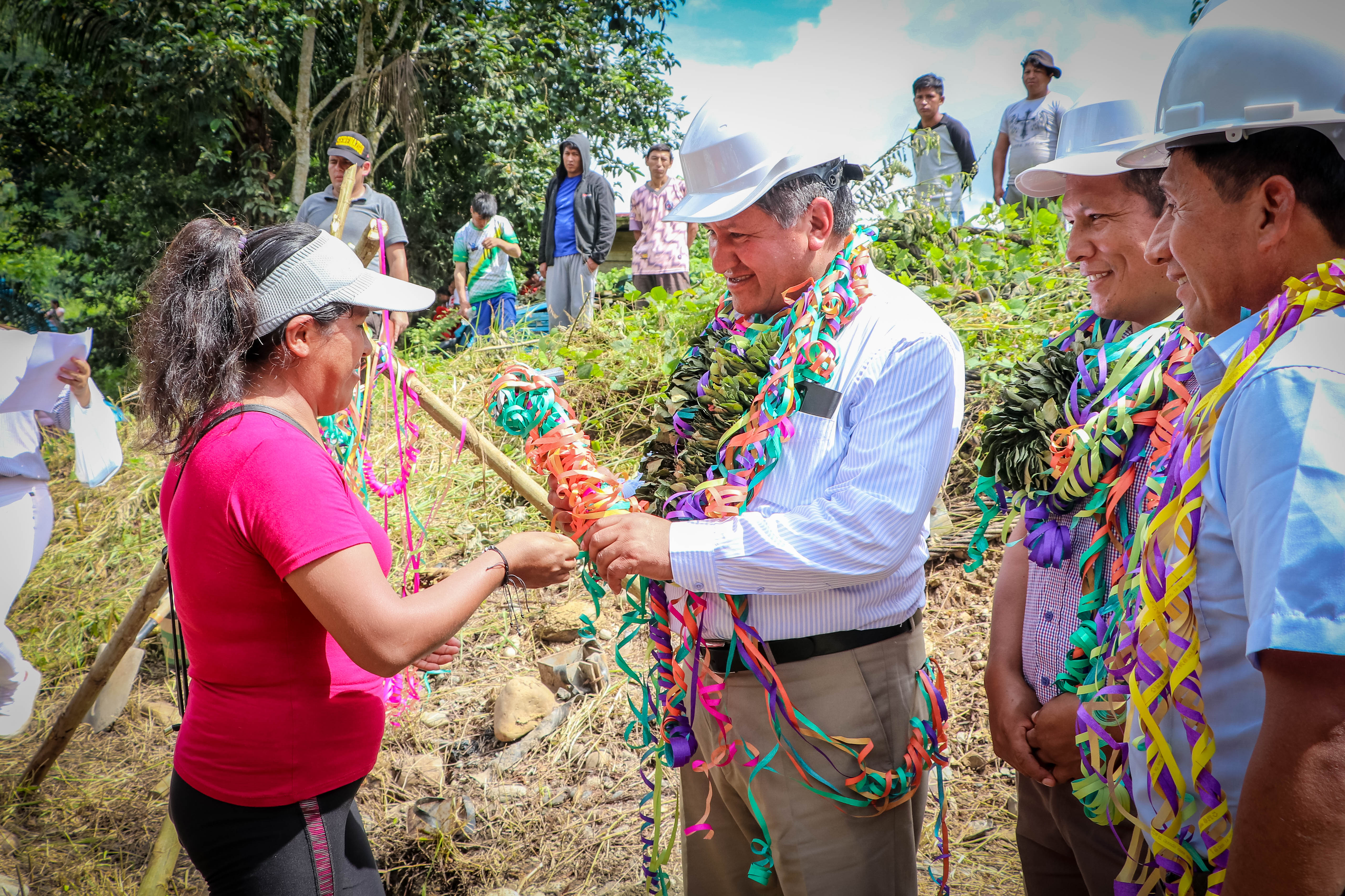 Inicio de Obra para la Remodelación del Puente Peatonal C.P. Lechemayo – San Gaban