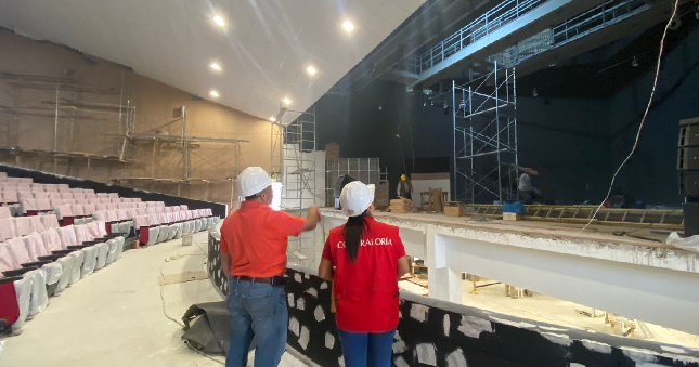 La Contraloría General advirtió que la Municipalidad Provincial del Santa no cautela que la obra del teatro municipal de Chimbote sea culminada en el plazo proyectado; posibilitando pagos por partidas sin ejecutarse, falta de control de calidad de los trabajos realizados fuera de plazo e inaplicación de penalidades por S/ 1 901 802.