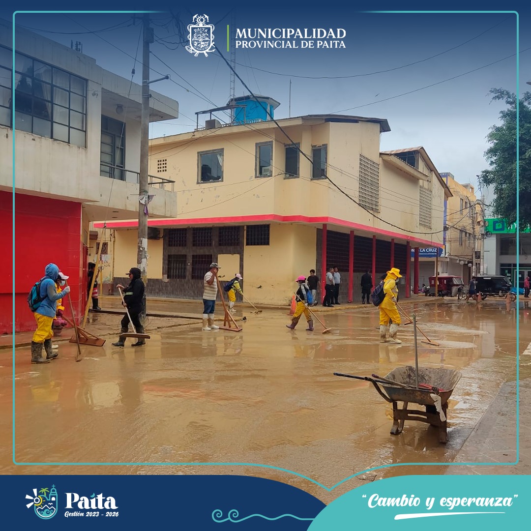 Limpieza de las calles de Paita