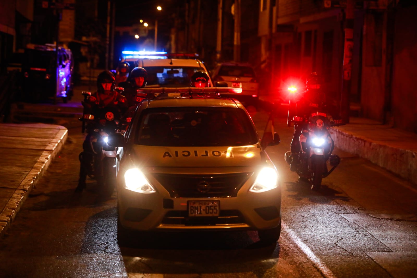 De parte de la Policía Nacional participaron más de 300 agentes