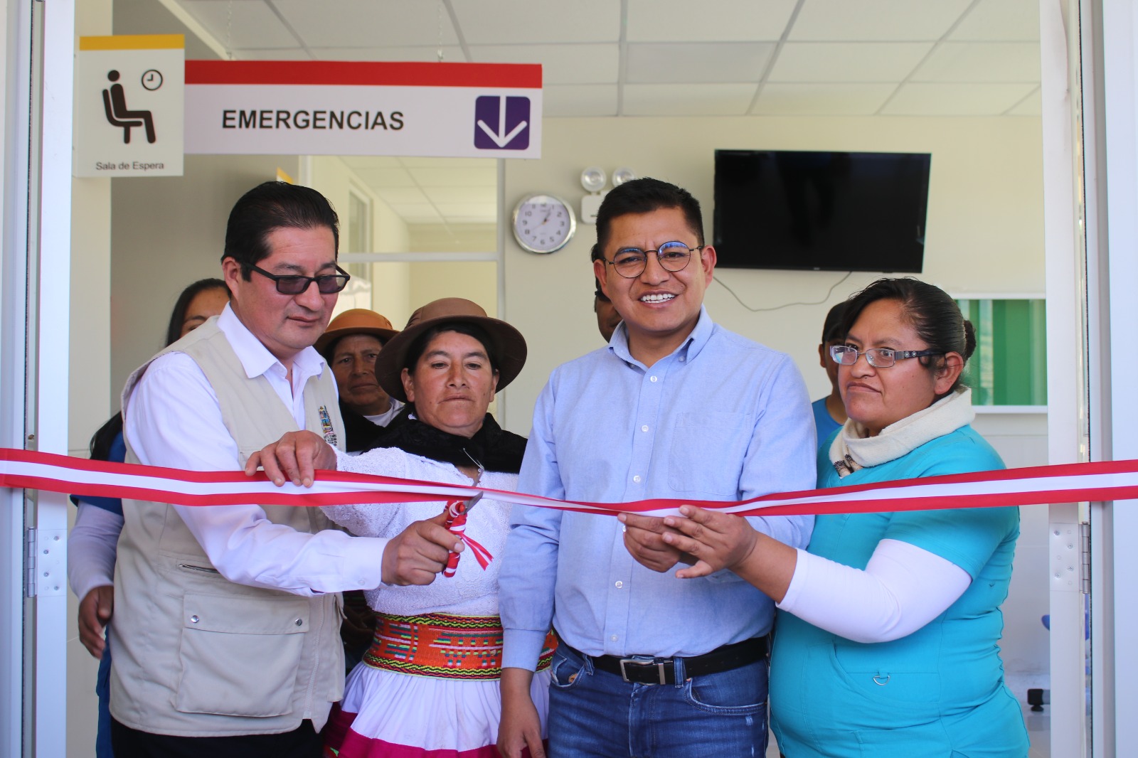 Pobladores dejarán de viajar más de 7 horas por atención médica.