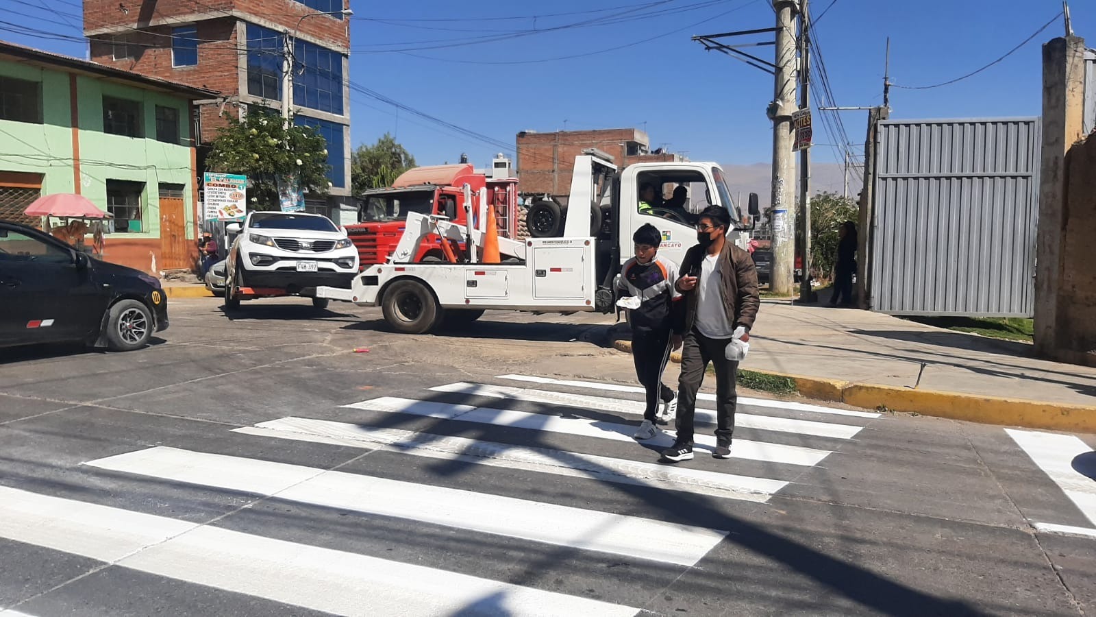 Los trabajos a cargo del personal de mantenimiento, se llevaron a cabo con el objetivo de mejorar la transitabilidad, funcionalidad, mayor visibilidad y seguridad a los conductores de Huancayo.