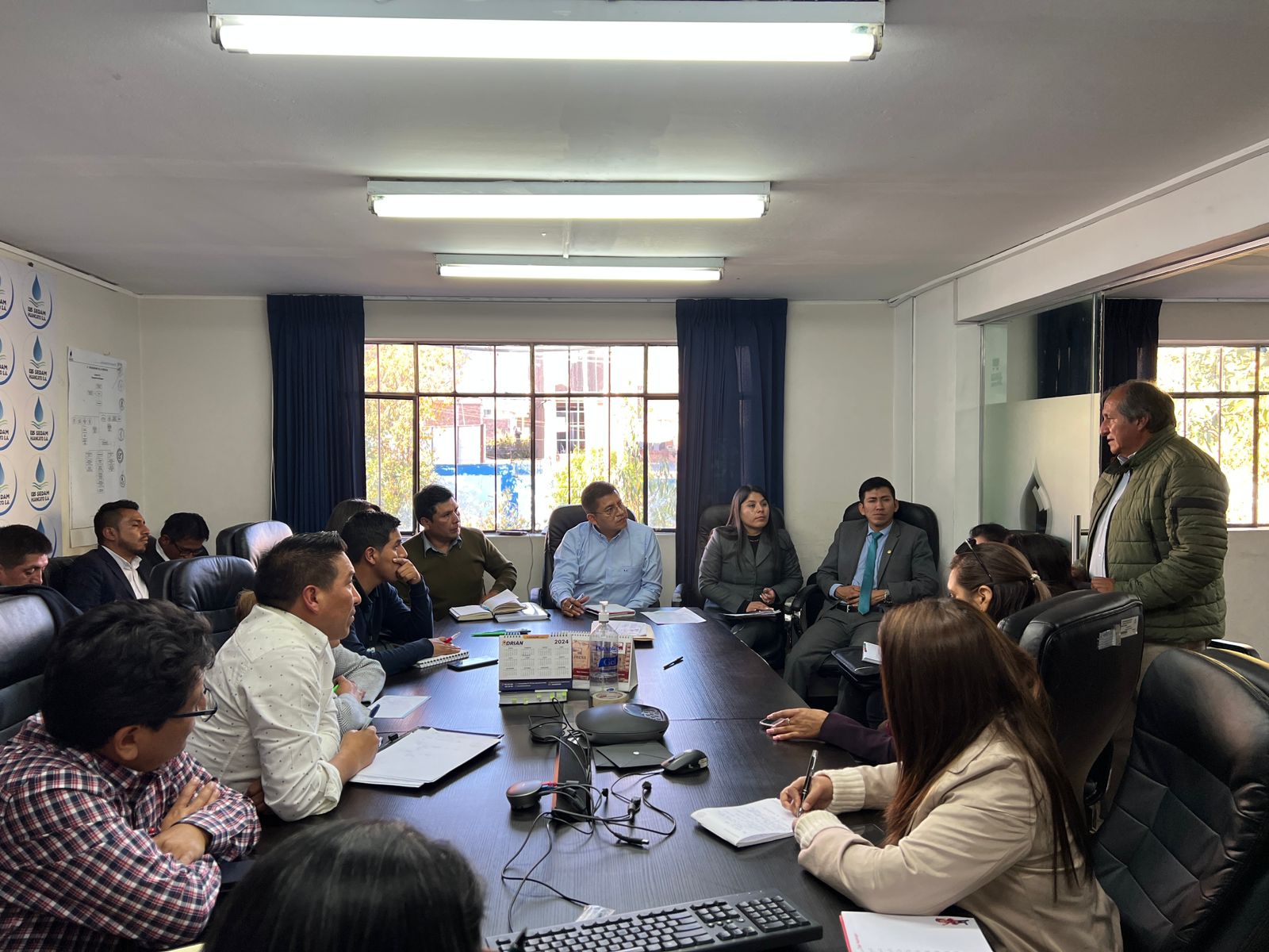Alcalde se reúne con funcionarios de Sedam
para ver desabastecimiento de agua