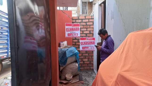 Por desacato a la orden de clausura dispuesto hace semanas