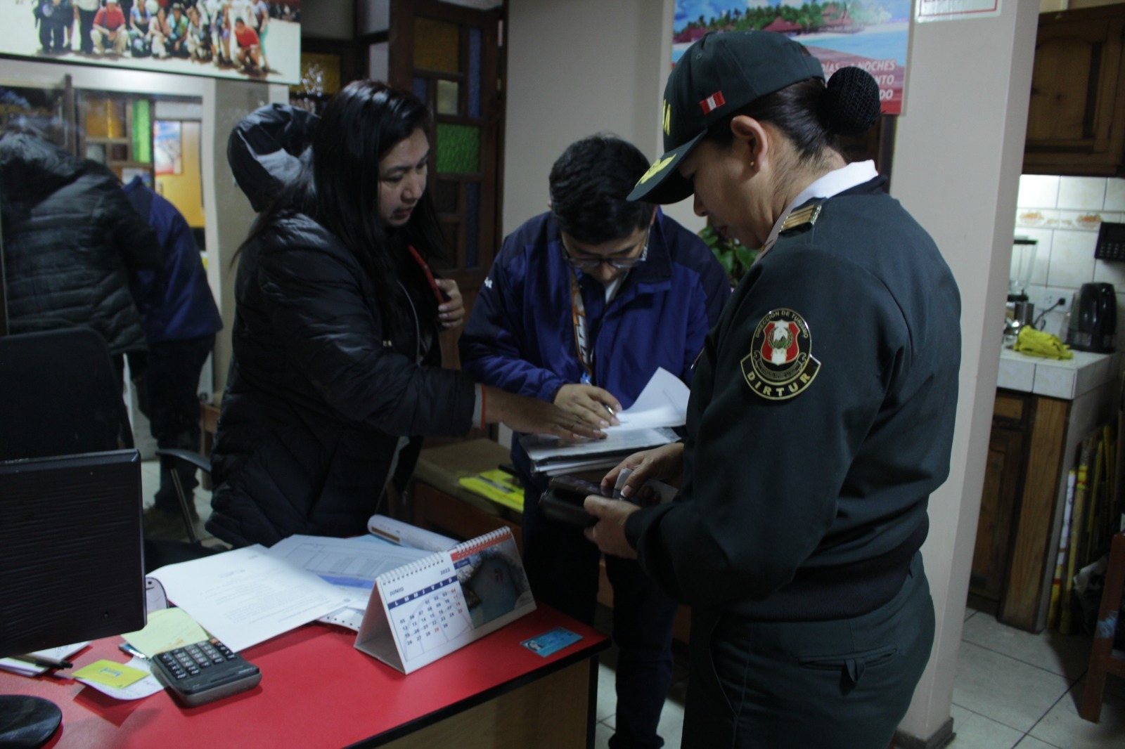 MPH y PNP verifican licencia de
funcionamiento de agencias de viaje