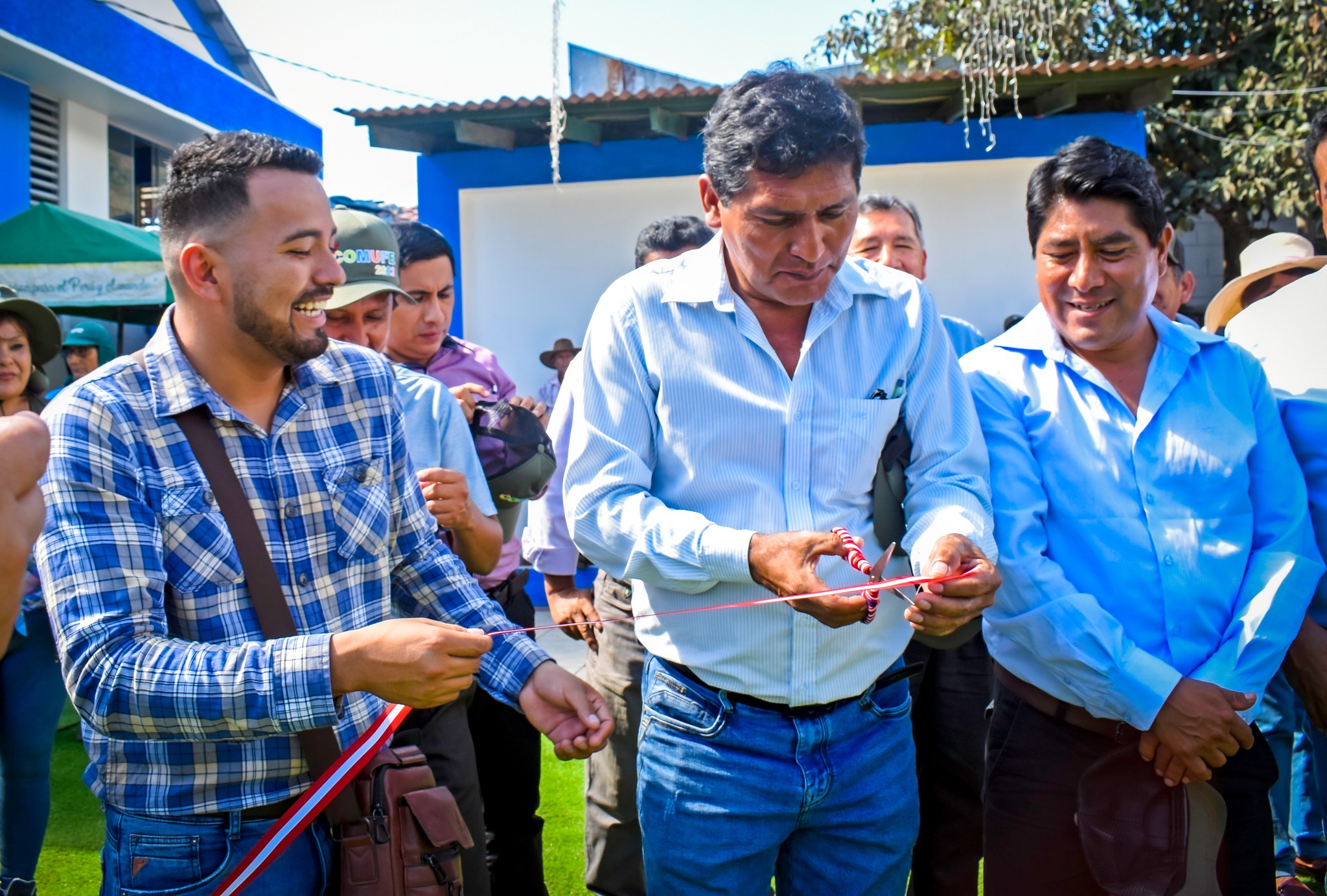 Alcalde provincial saluda con entusiasmo la inauguración de la feria Echarati 2023