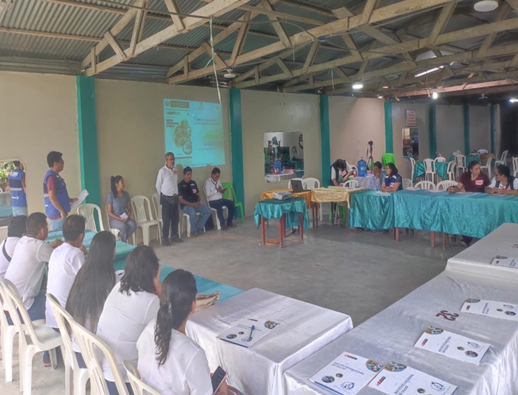 foto participación en mesa