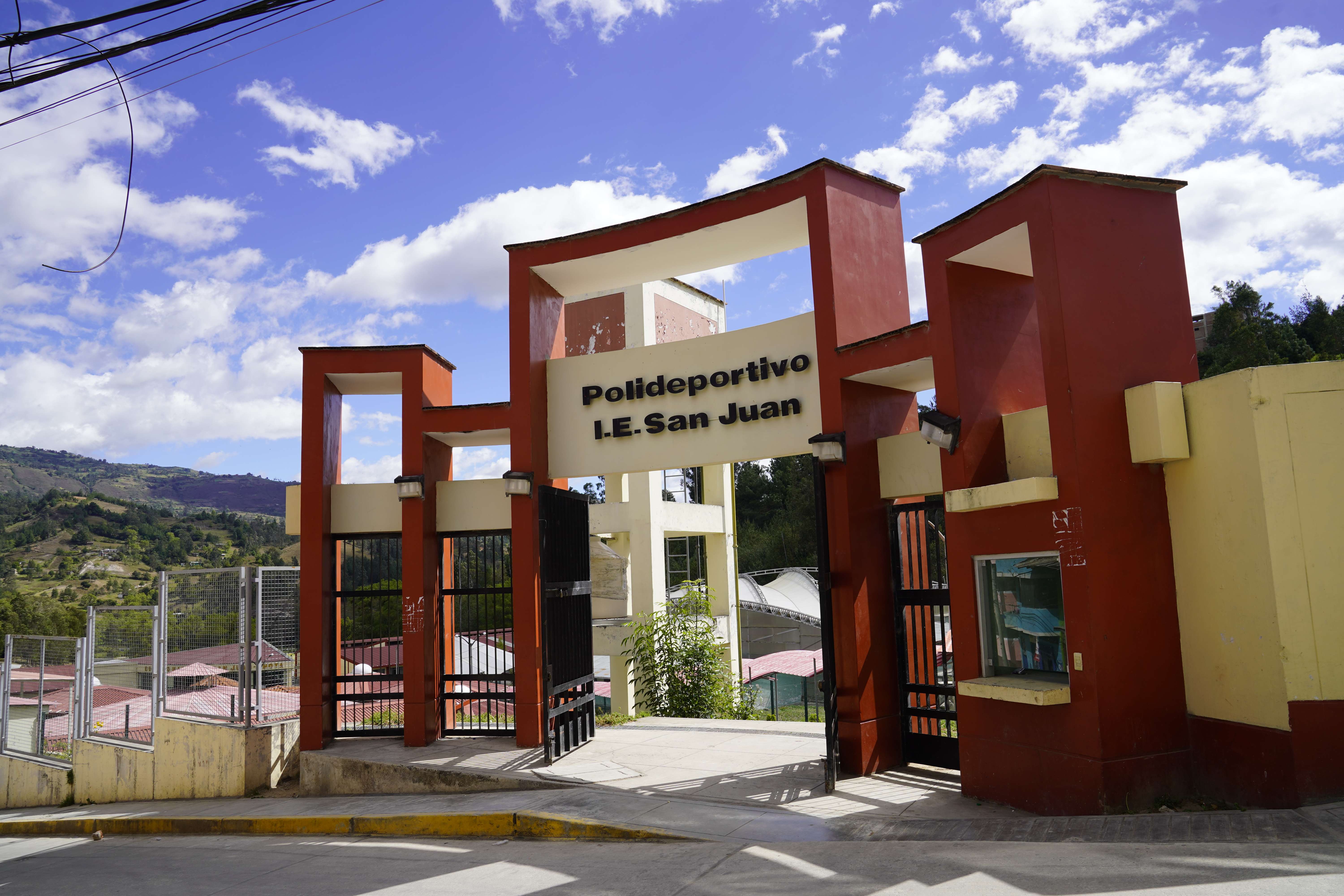 Instalaciones de la IE San Juan de Chota