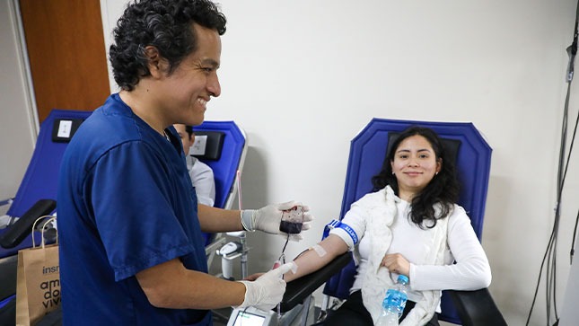 “Ama, Dona y Vive” personal de PCM y Midis participaron en campaña de donación de sangre