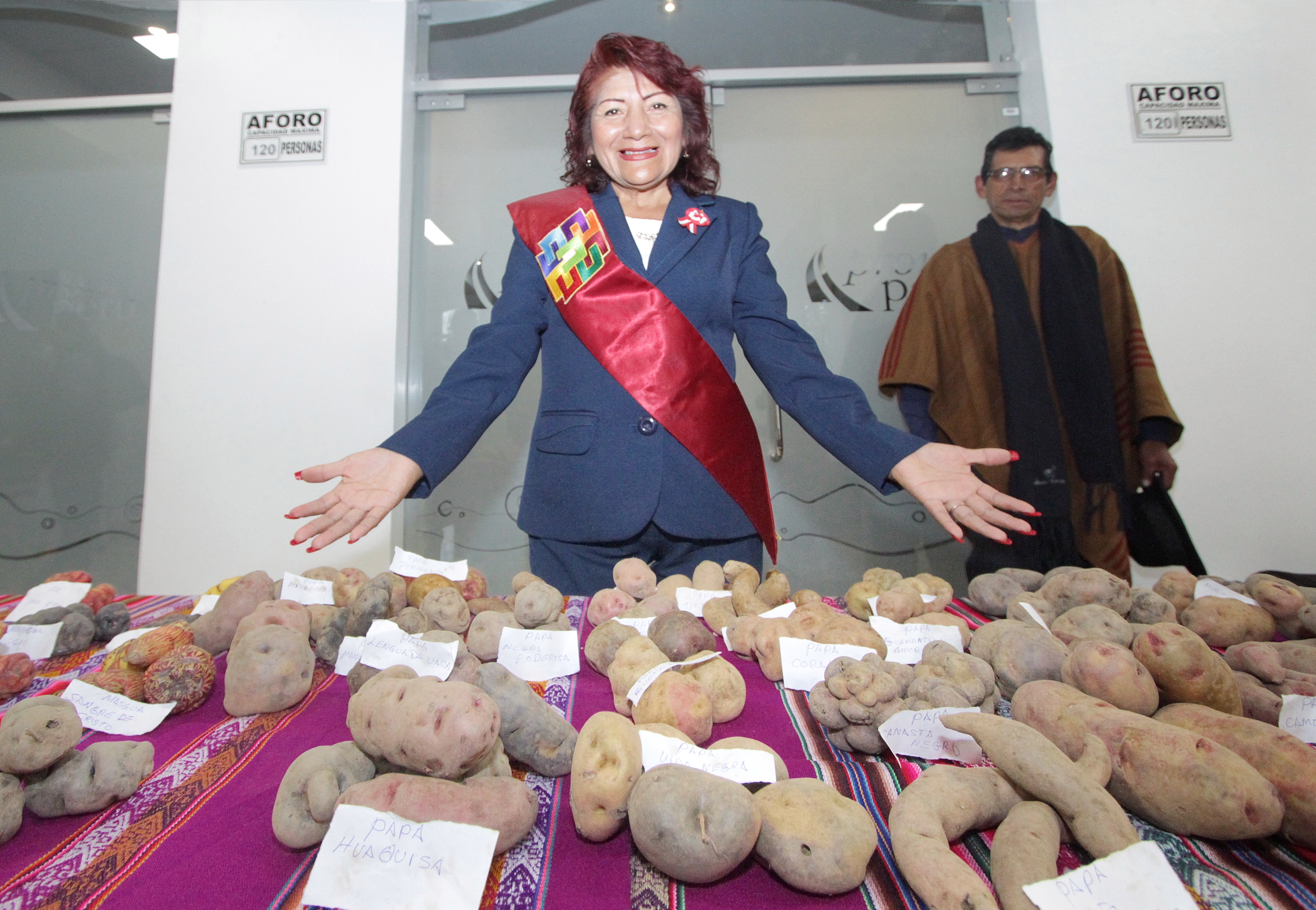 Gobernadora Rosa Vásquez participó del lanzamiento de la Feria Más Grande de la Reserva Nor Yauyos Cochas