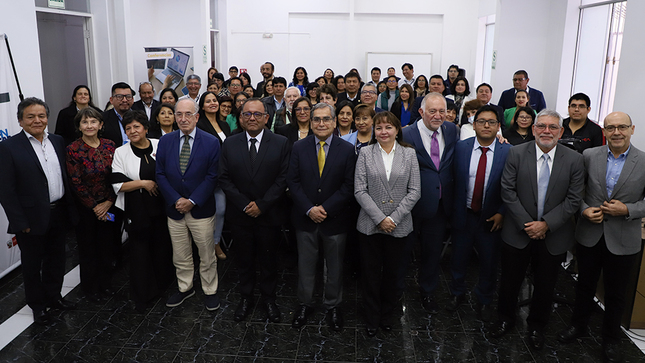 Asistentes a la clausura en el auditorio de la ENSAP