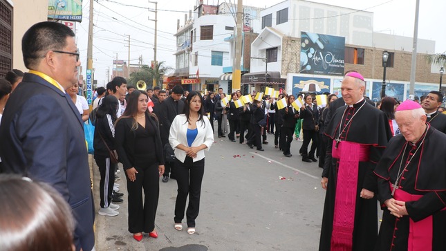 SESIÓN SOLEMNE DE RECEPCIÓN AL NUNCIO APOSTÓLICO MONSEÑOR PAOLO ROCCO, REPRESENTANTE DEL PAPA EN EL PERÚ 
