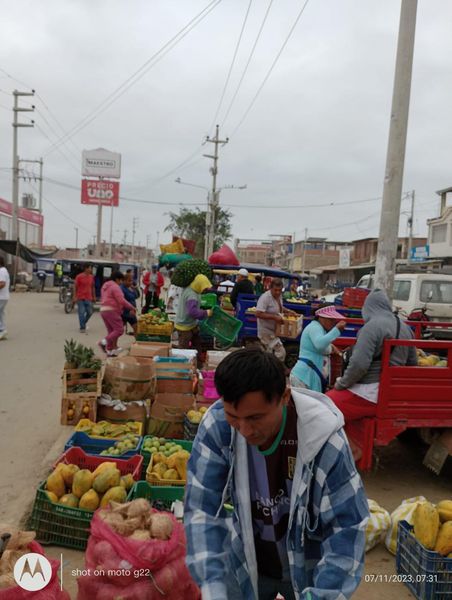 Ejecutan Operativo En Mercadillo De Sullana