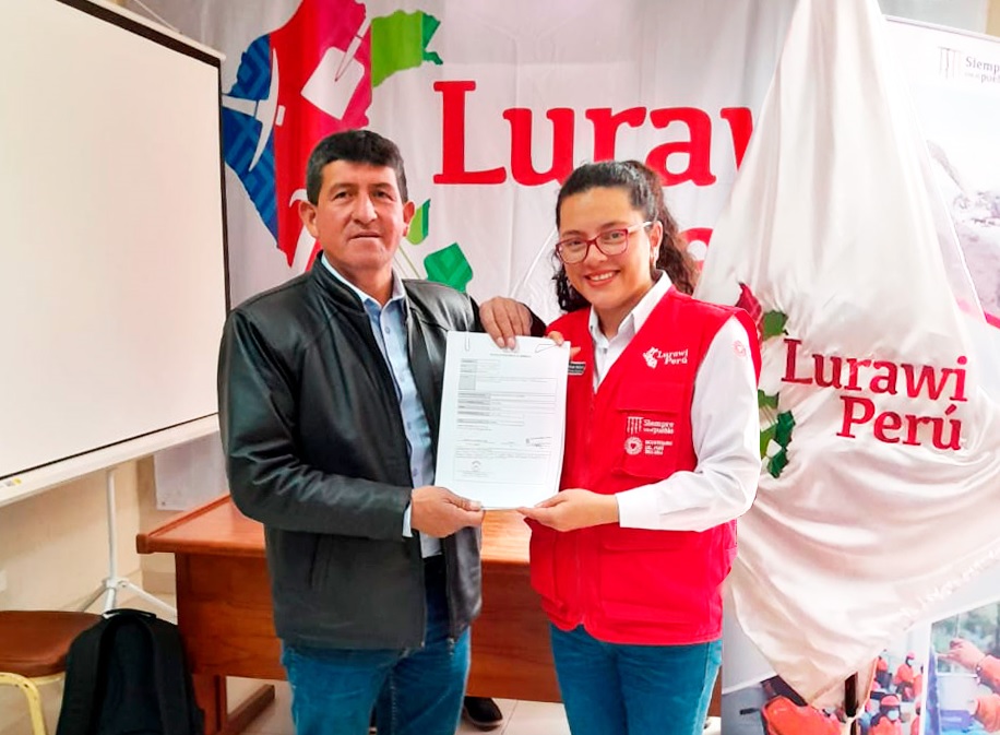 Firma de nuevo convenio entre Municipalidad de Huambos y el Programa Lurawi Perú