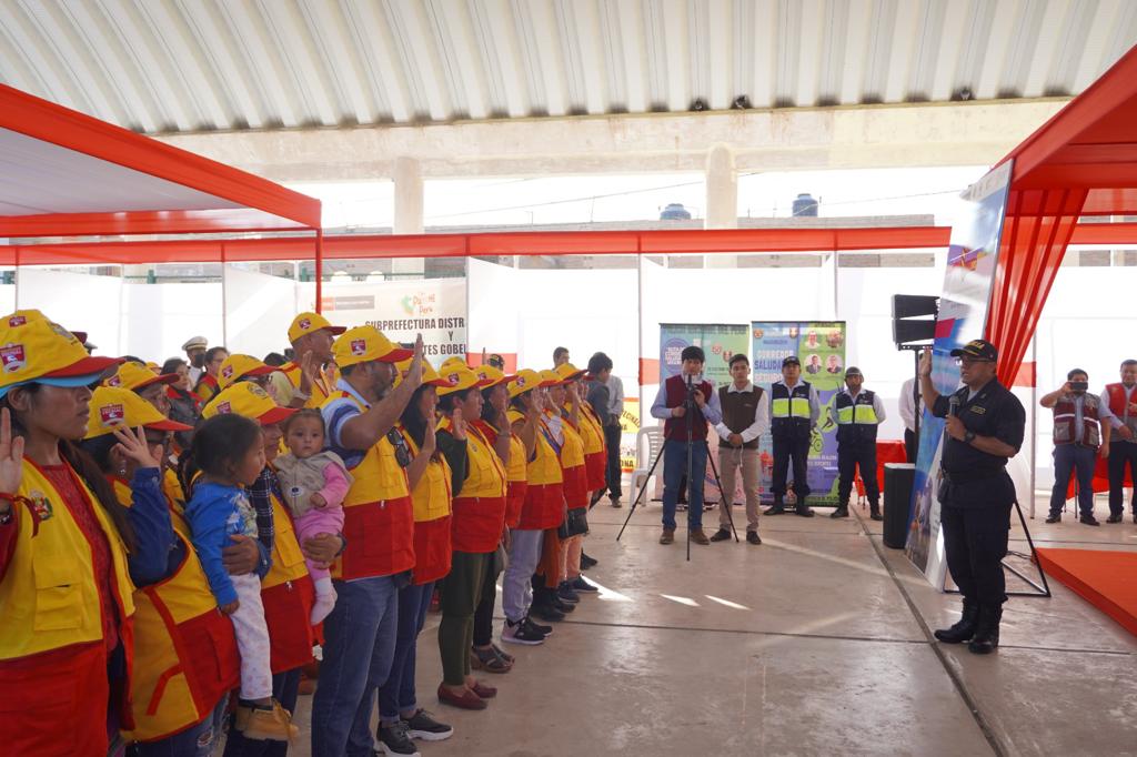 Durante ceremonia de inauguración también se tomó juramento a las nuevas juntas vecinales del Cercado de Ica y Acomayo.