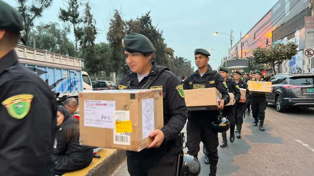 Más de 2 mil celulares robados y de dudosa procedencia fueron recuperados por la Policía en operativo en Las Malvinas