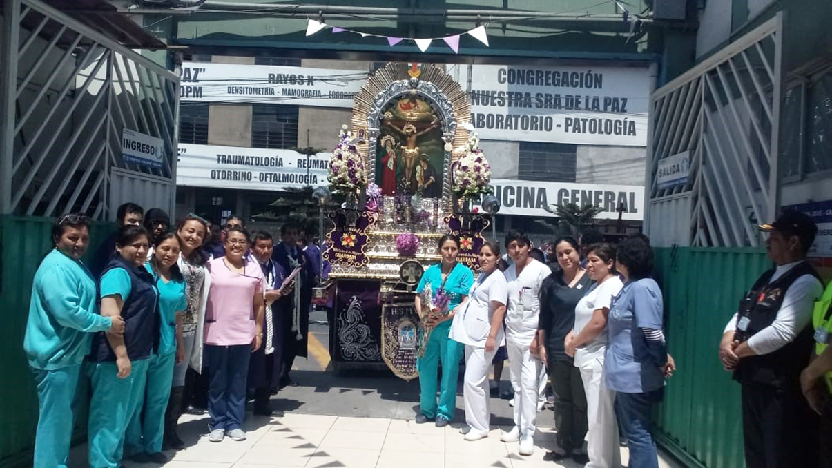 Senor_de_los_Milagros_visita_02 jpg 
