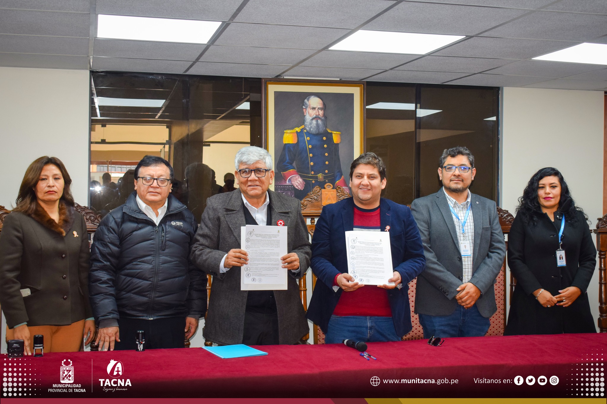 Alcalde de Tacna firma convenio con el Distrito de Gregorio Albarracín