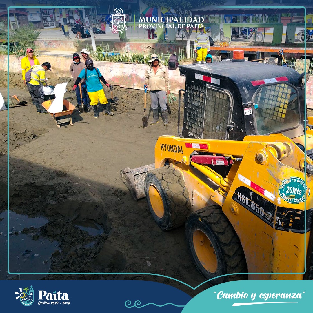 Municipalidad de Paita realiza limpieza de arena acumulada