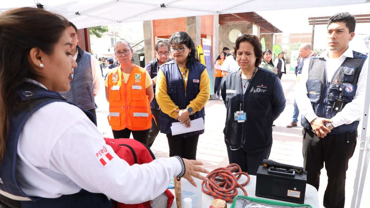 Cieneguilla: Minsa realizó simulacro de rescate de víctimas por deslizamiento de huaico