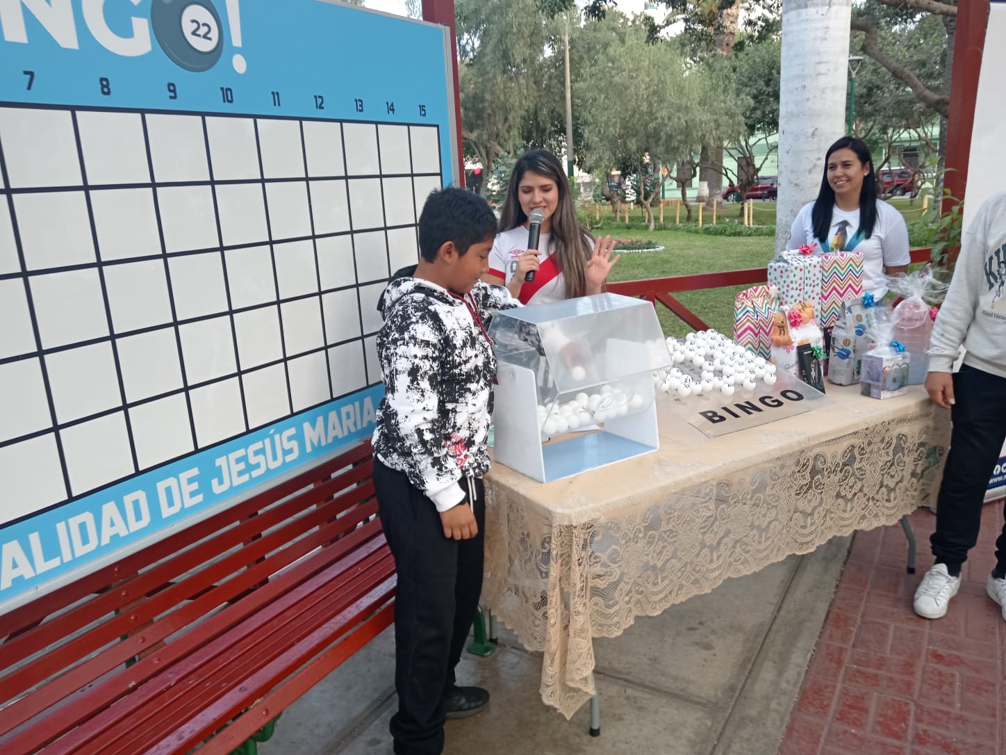 📣 Una jornada donde se compartieron risas ☺️, premios 🎁 y sobre todo unidad 🤝 vecinal