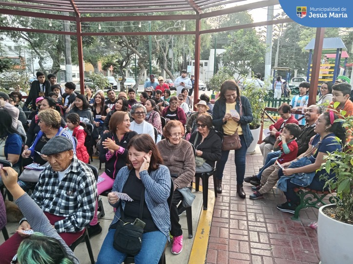 📣 Una jornada donde se compartieron risas ☺️, premios 🎁 y sobre todo unidad 🤝 vecinal
