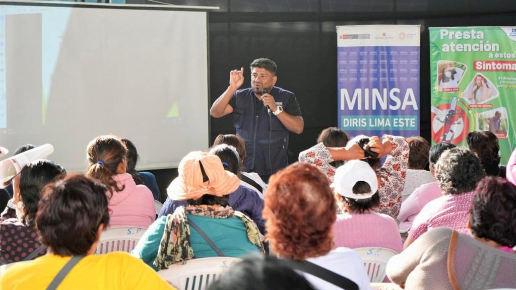 Más de 400 representantes de comedores populares y ollas comunes son capacitados en lucha contra el dengue