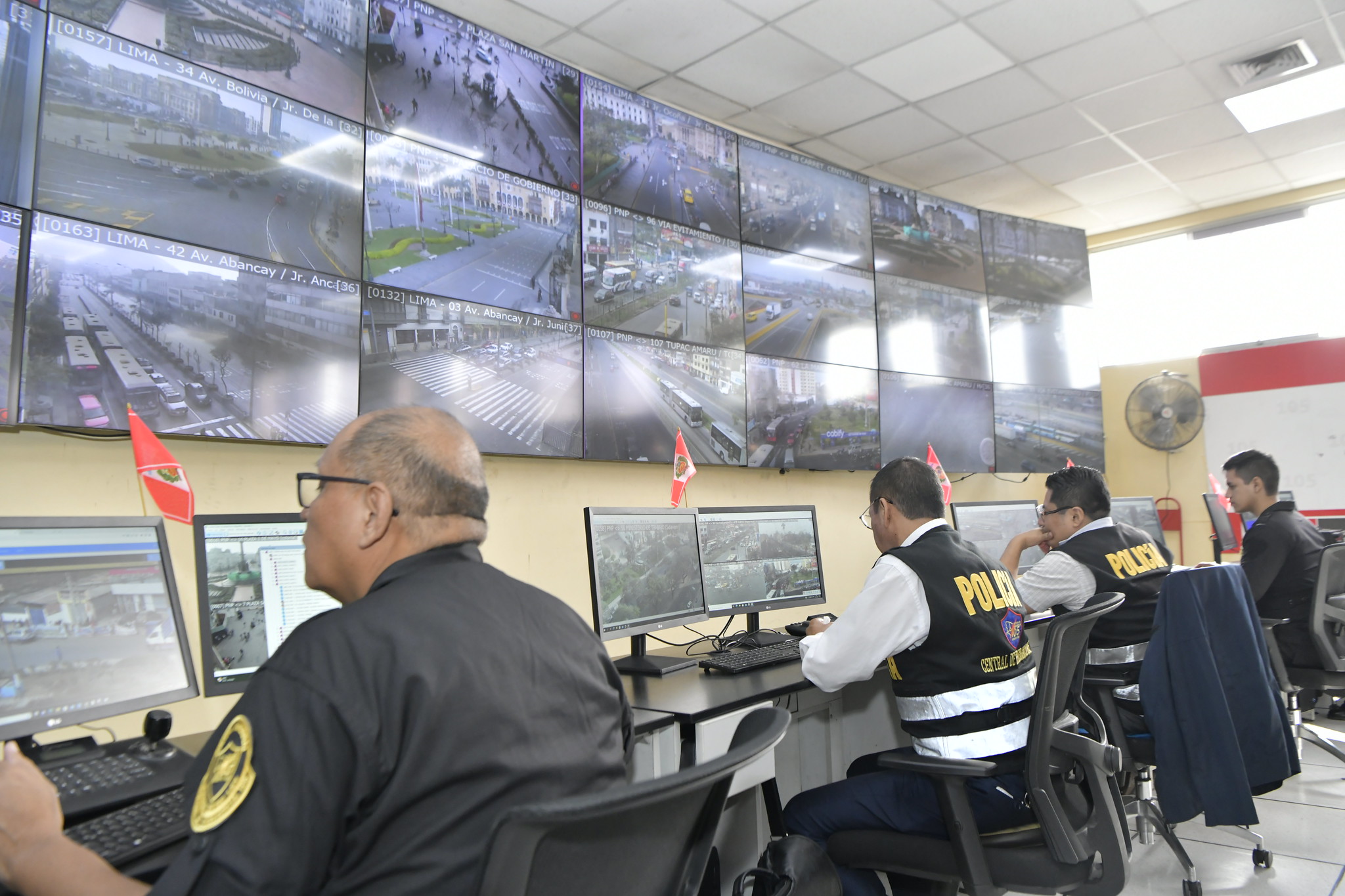Desde Central de Emergencias 105, el titular del sector Interior reiteró que la Policía Nacional salvaguardará el derecho de los ciudadanos a manifestarse pacíficamente.