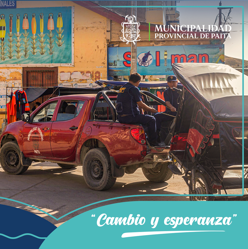 Intervienen Vehículos Estacionados en el Interior del Muelle Turístico de Paita