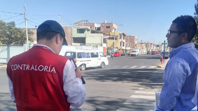 La Contraloría General identificó un perjuicio económico de S/ 684 808 a la Municipalidad Provincial de Arequipa (MPA), por no aplicar penalidades a la contratista por 30 días de retraso por ampliaciones de plazos y suspensiones por pronósticos de lluvias, en la ejecución de la obra de mejoramiento vial en toda la avenida Progreso, distrito de Miraflores, provincia y región de Arequipa.

