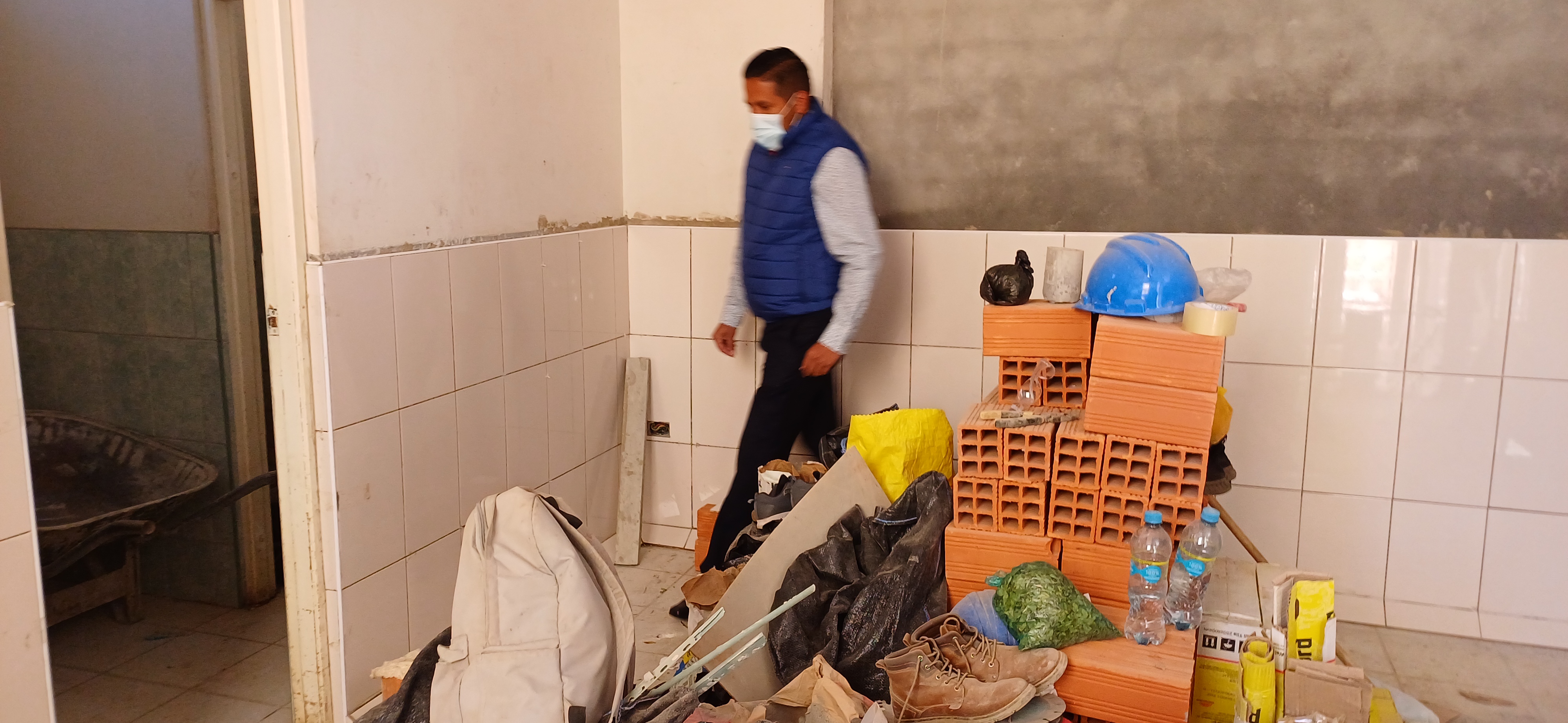 Director de la RSSC visitó obras de mantenimiento en hospital Leoncio Prado de Huamachuco.