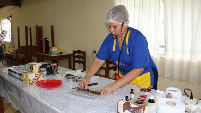 Taller de yogurt natural y chocotejas