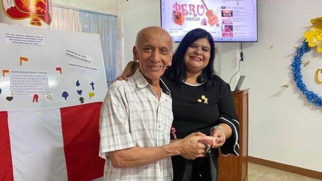 En el marco de Fiestas Patrias: REGIDORA TATIANA RÍOS REALIZA CHARLA SOBRE LA IDENTIDAD NACIONAL A LAS PERSONAS ADULTAS MAYORES