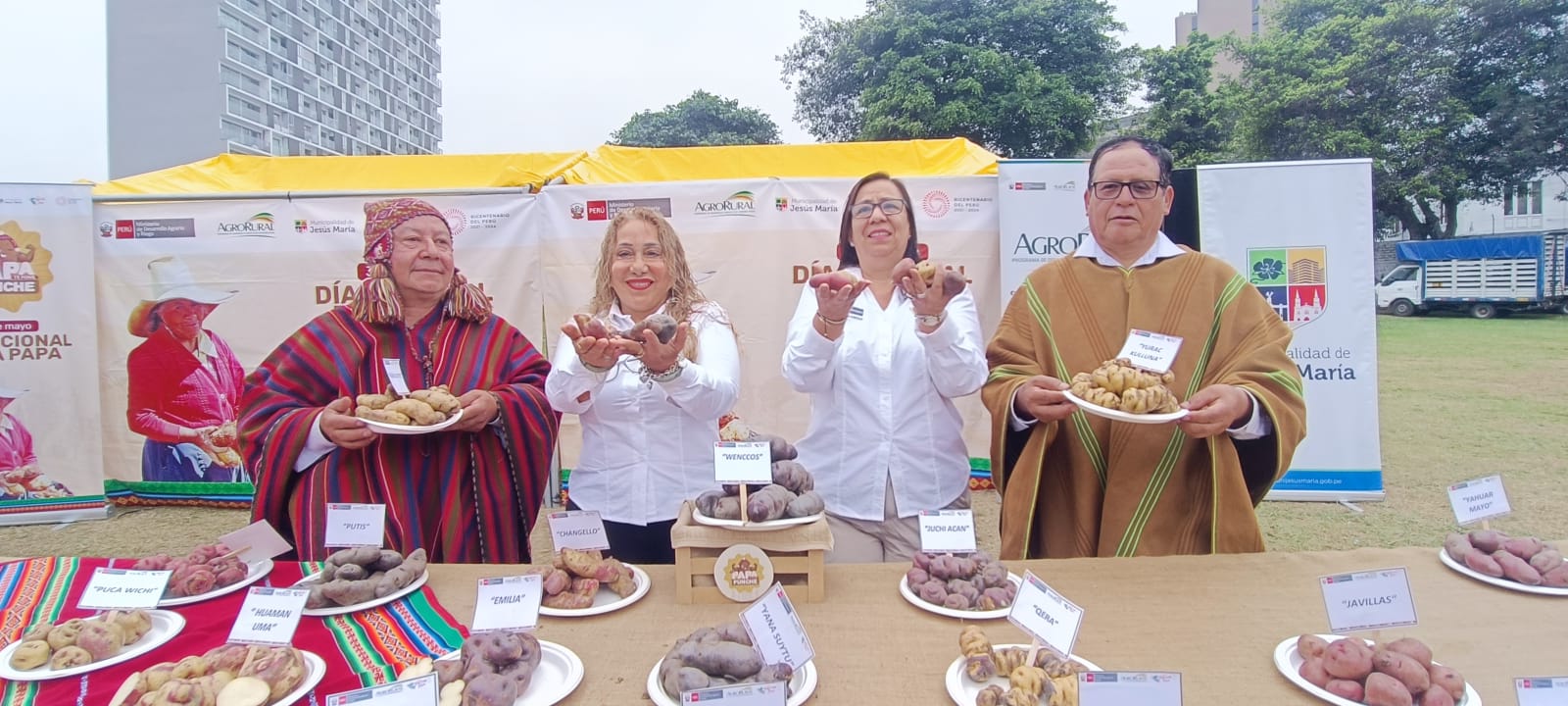 Mercado itinerante "De la Chacra a la Olla"