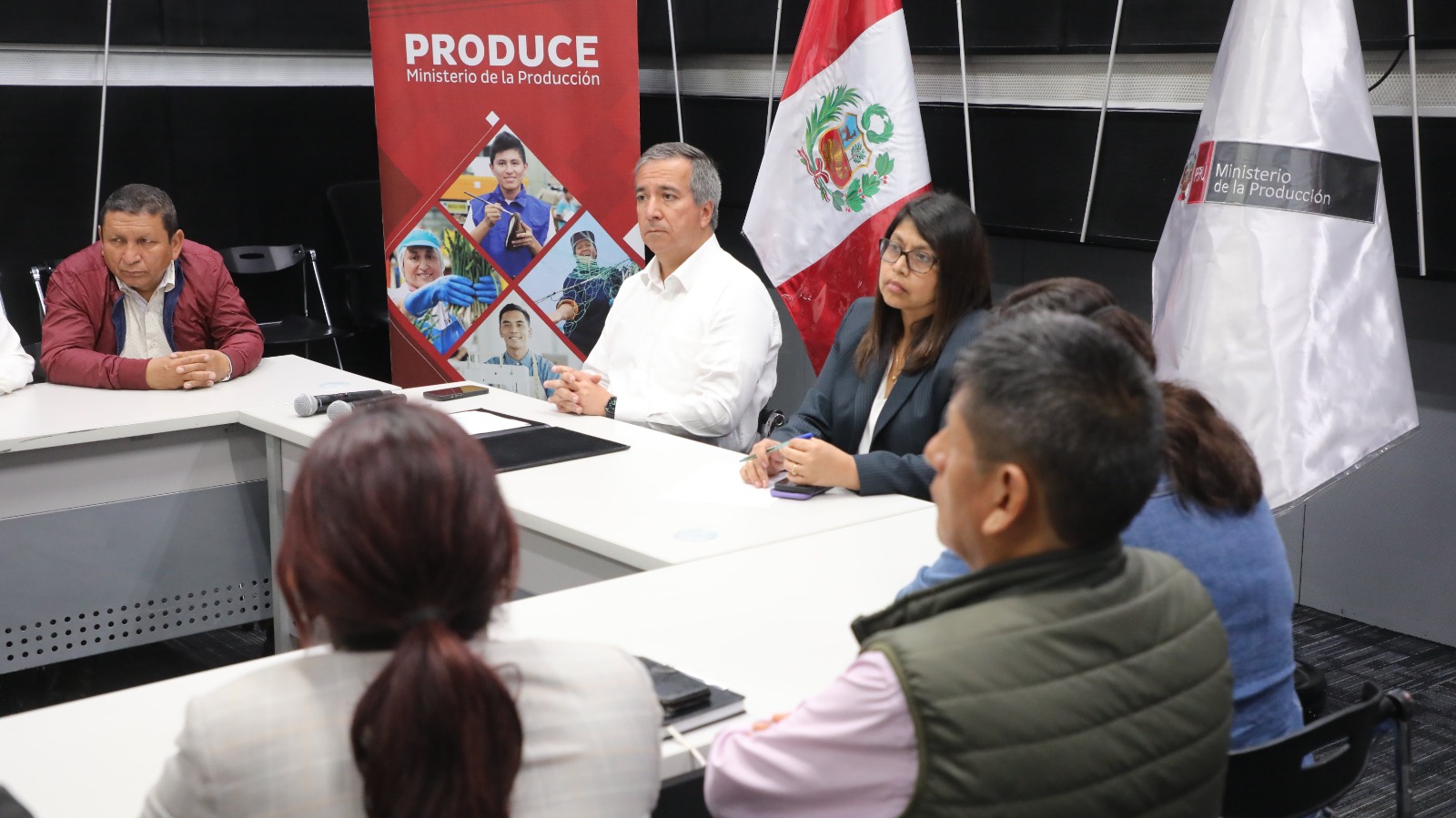 Produce: Entidades gubernamentales tendrán que destinar no menos del 40% de sus compras públicas de bienes manufacturadas a las MYPE