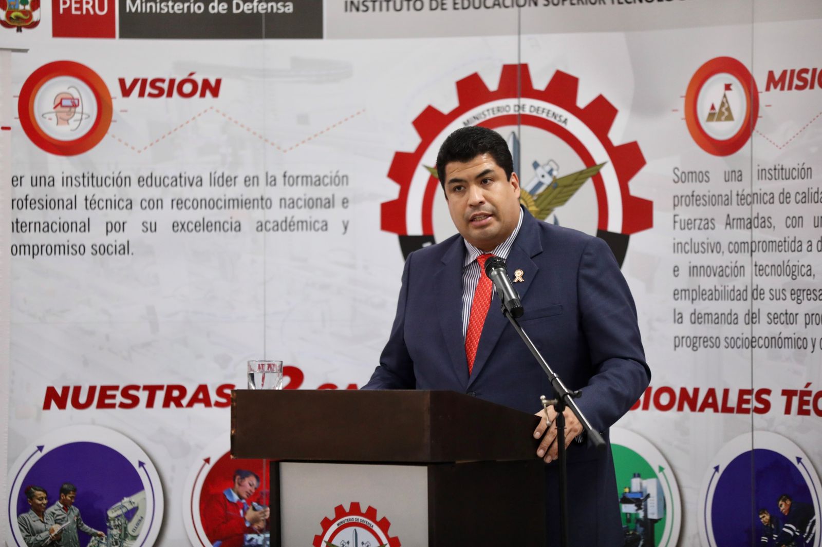MTPE capacitará a 300 beneficiarios del Instituto de Educación Superior Tecnológico de las Fuerzas Armadas durante el 2023