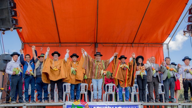 Con cerca de 13 millones gobernador regional Percy Godoy inicia ejecución de nueva I.E. Coprodeli de Andahuaylas en beneficio de escolare