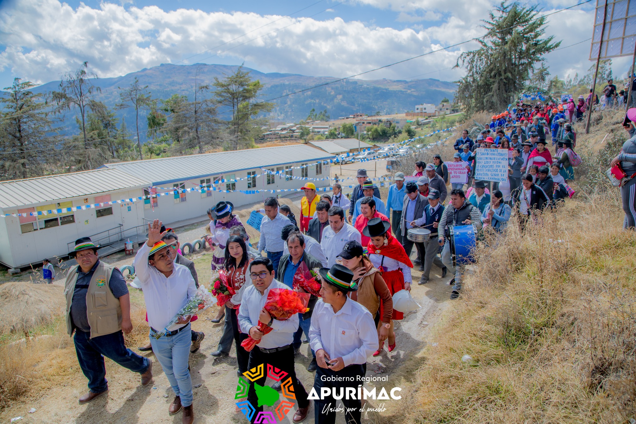 Con cerca de 13 millones gobernador regional Percy Godoy inicia ejecución de nueva I.E. Coprodeli de Andahuaylas en beneficio de escolare