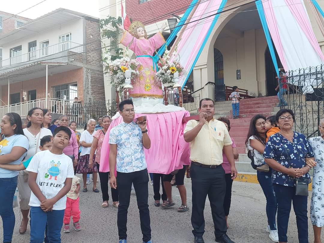 Procesión del Divino Niño Jesús