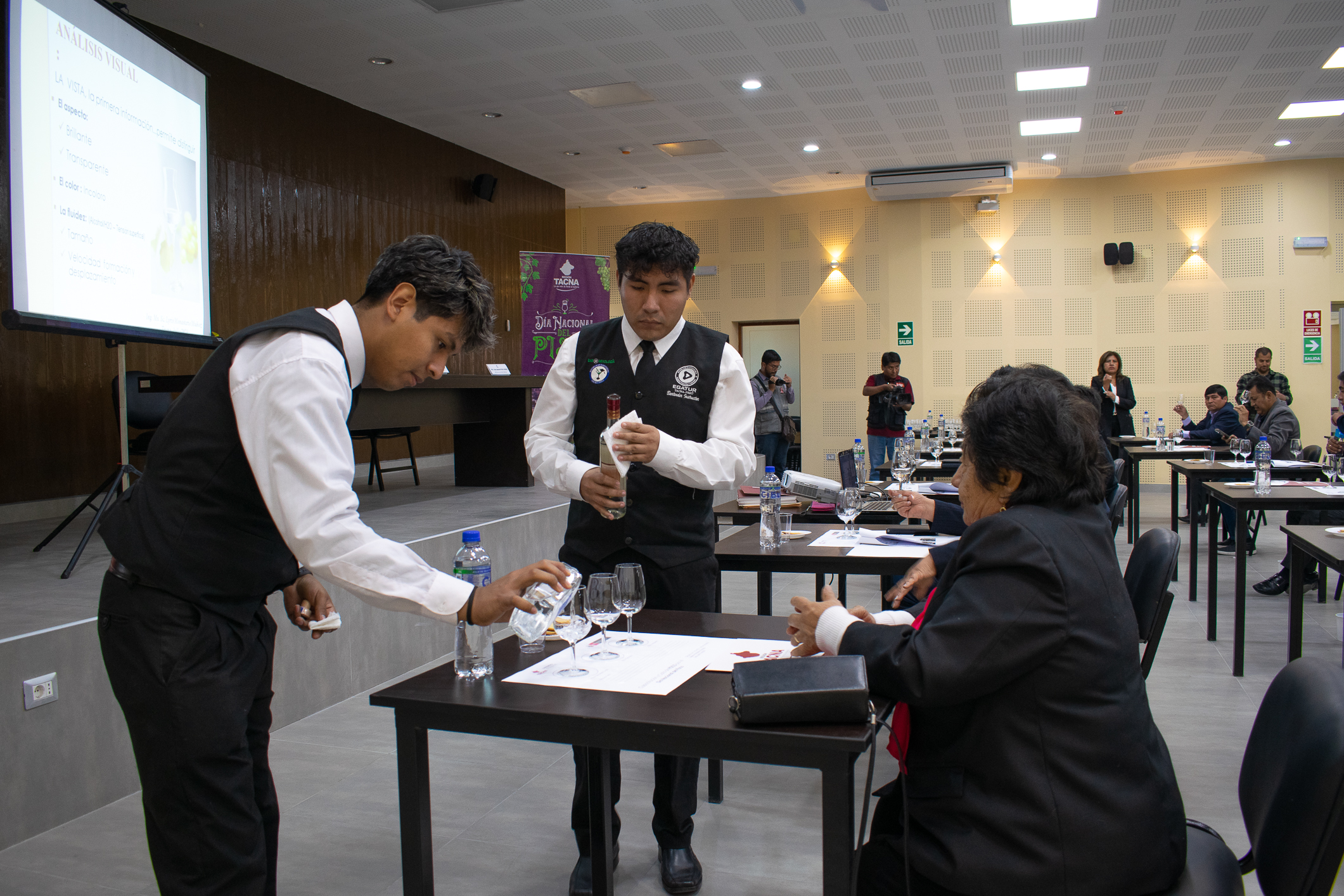 DIREPRO organiza Clase Magistral de Cata de Pisco