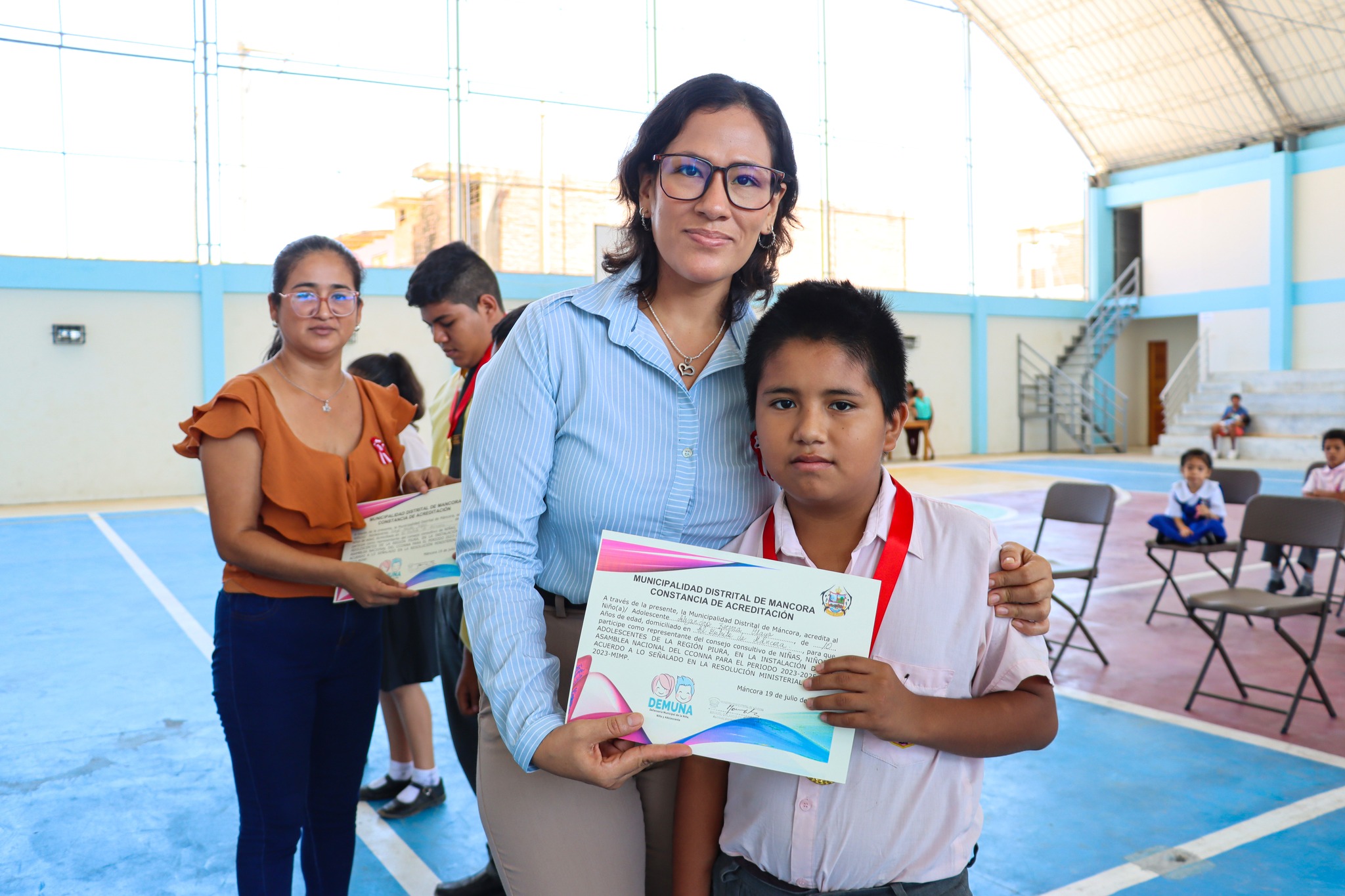 JURAMENTAN  A LOS NUEVOS INTEGRANTES DEL CONSEJO CONSULTIVO DEL NIÑO, NIÑA Y ADOLESCENTE EN EL DISTRITO DE MANCORA.