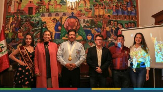 El Centro Cultural Municipal Miguel Espinach fue escenario del lanzamiento de las actividades programadas para la celebración de la fiesta de "San Lorenzo" de Matara con actividades religiosas, agropecuarias y culturales que se vienen desarrollando desde el 15 de julio hasta el 13 de agosto. 