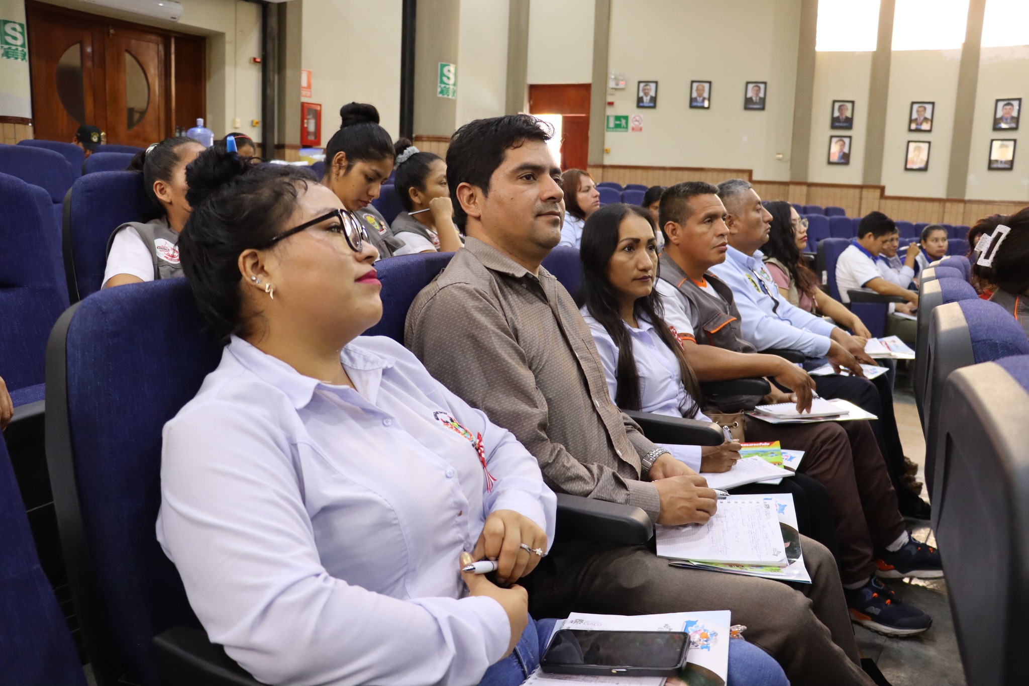 Equipo técnico participando en el Sello Regional