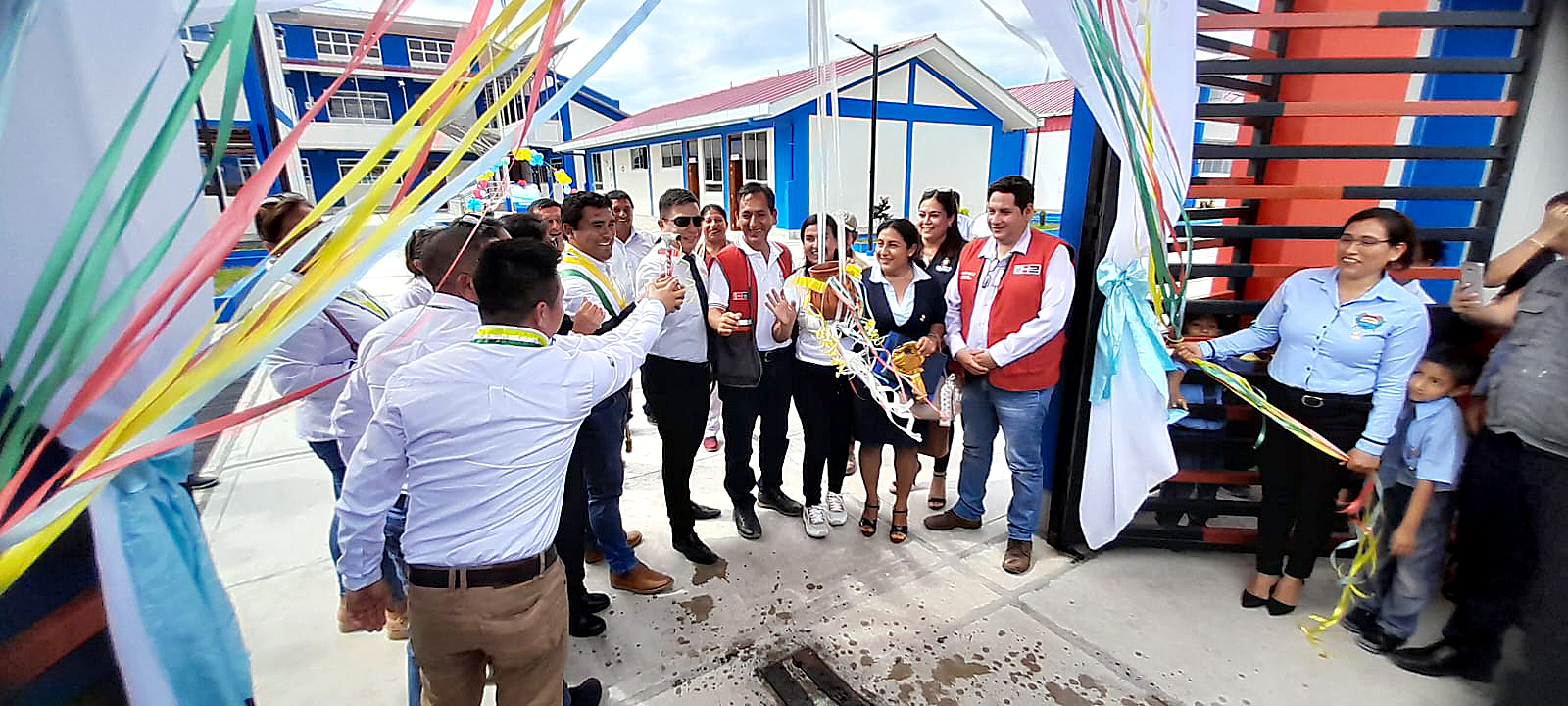 Inauguración de la IE N.° 00543 Teobaldo Segundo López Chumbe de Yuracyacu, San Martín