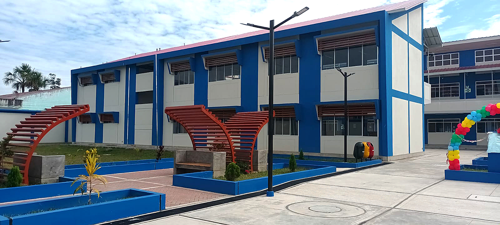 Nuevas instalaciones de la IE N.° 00543 Teobaldo Segundo López Chumbe de Yuracyacu, San Martín