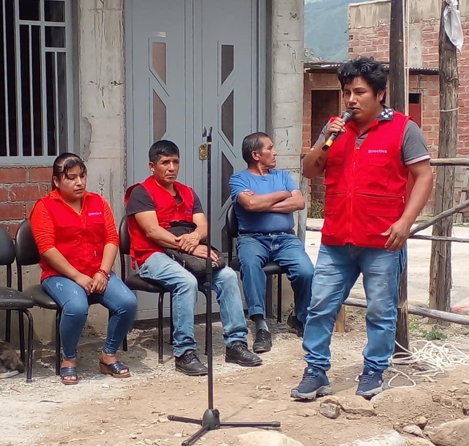 En Songos el Alcalde Alfredo Quispe