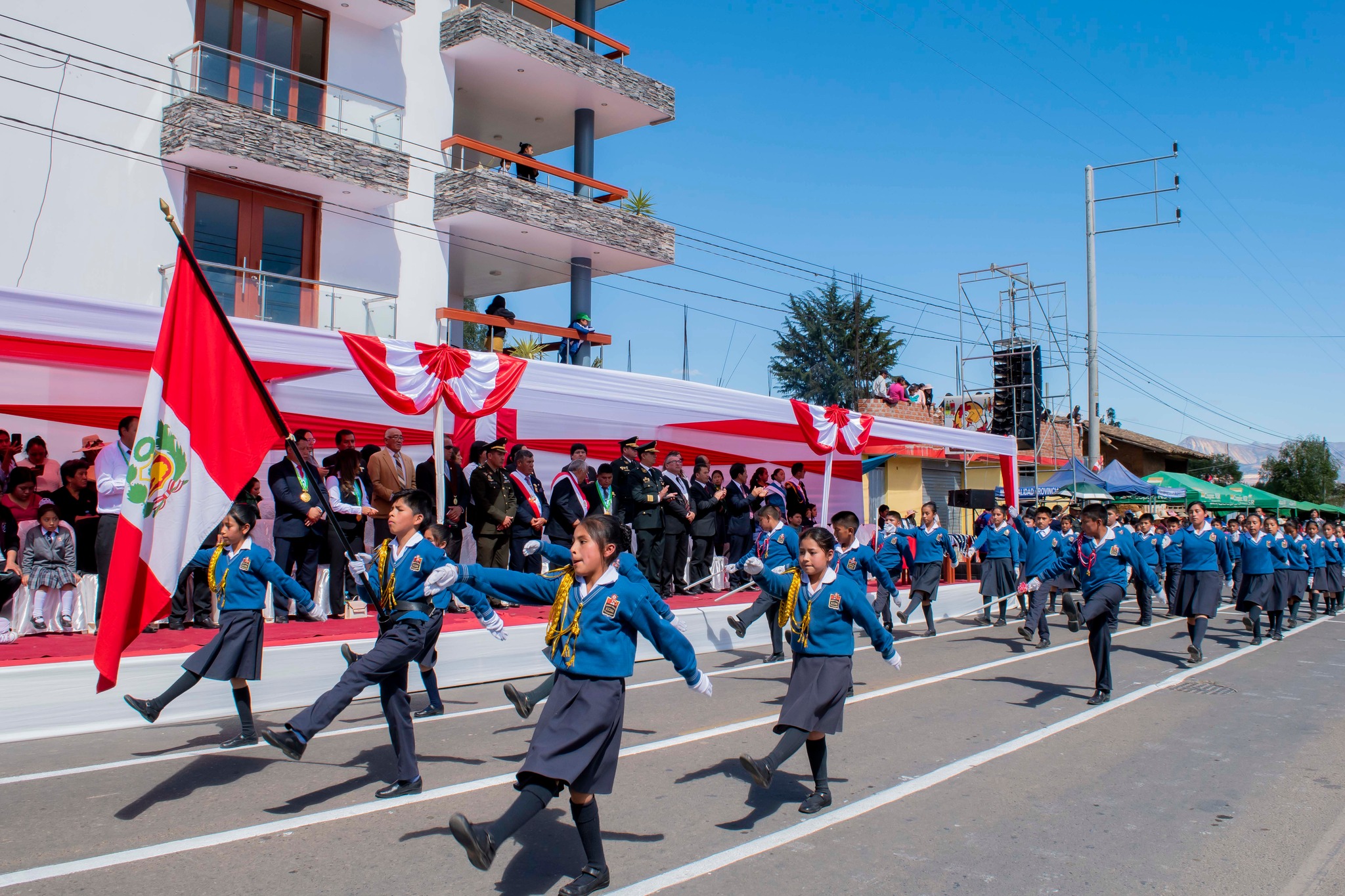 Desfile Cívico por Fiestas Patrias