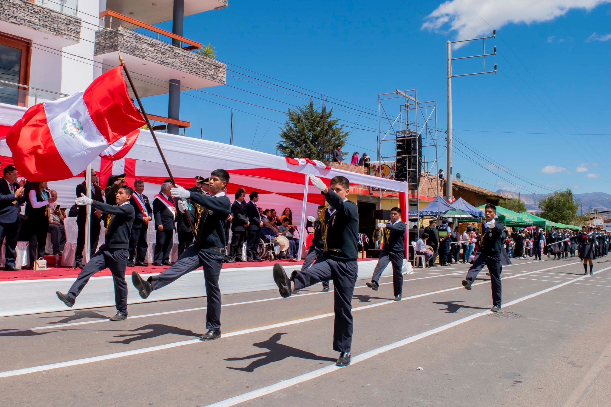 Desfile Cívico por Fiestas Patrias