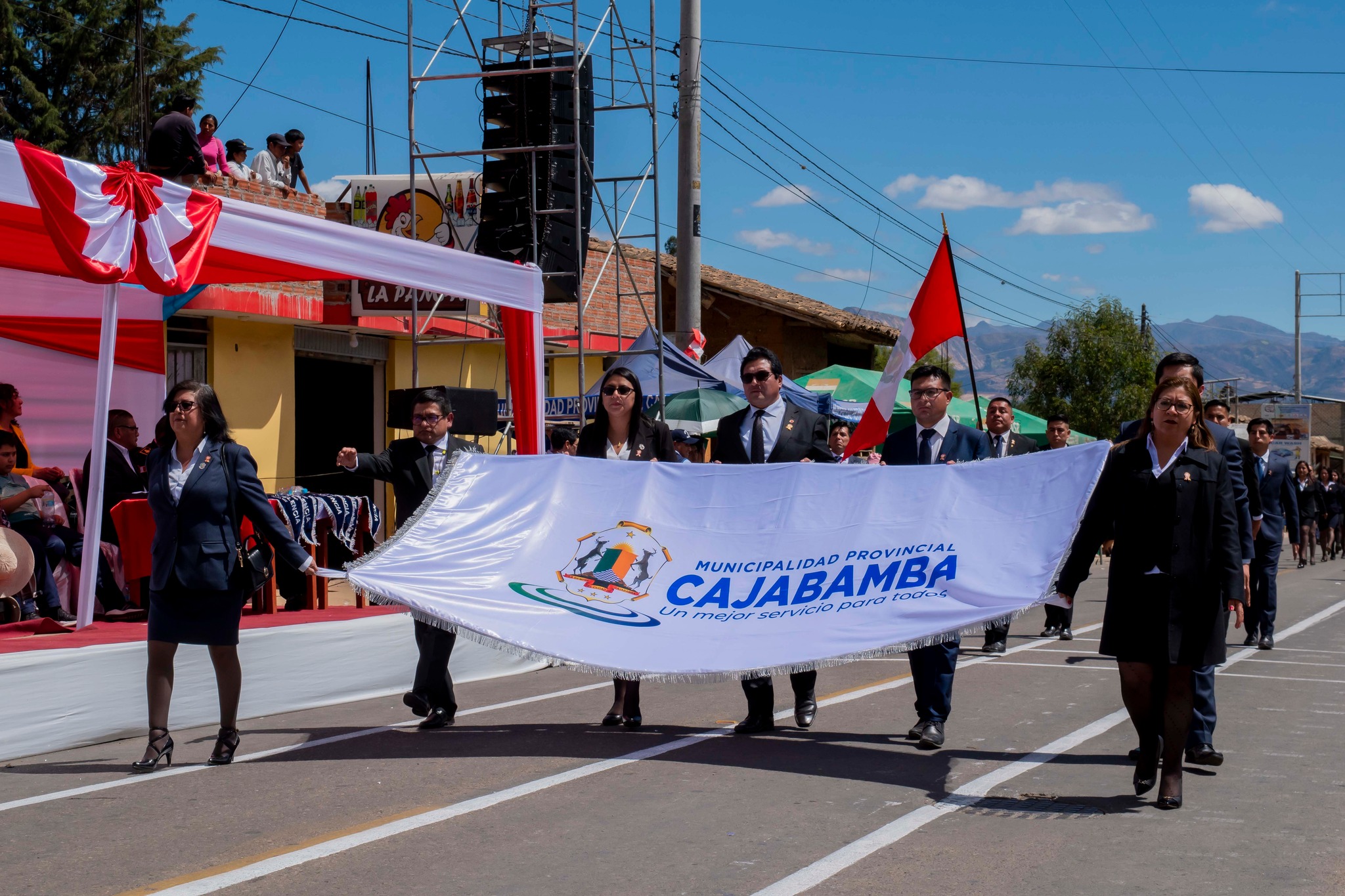 Desfile Cívico por Fiestas Patrias